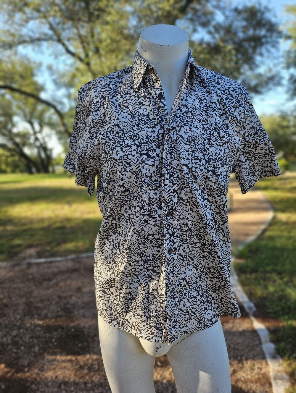 Faherty Cotton Greyish Brown White Hawaiian Print Camp Shirt Size M